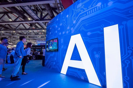 Cha đẻ ChatGPT cảnh báo về 'cánh tay nối dài' của Trung Quốc trong cuộc đua AI