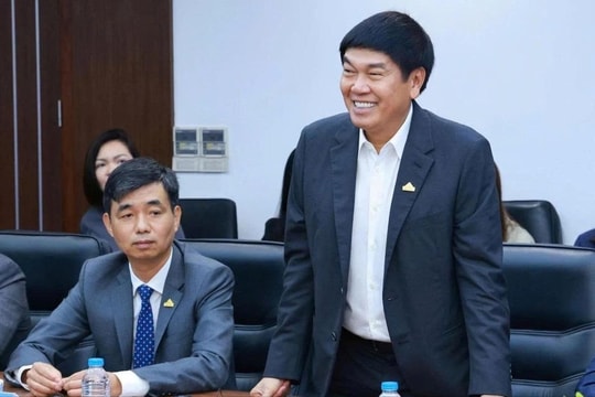 Hòa Phát (HPG) có đủ cổ phiếu nếu chia cho... cả thế giới?