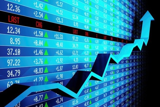 Kịch bản phiên sáng 4/7: Lực bán đầu cơ gia tăng, VN-Index đối mặt áp lực rung lắc