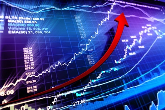 Tâm điểm dòng tiền 4/7: Thanh khoản lập đỉnh, thị trường xuất hiện tín hiệu phân phối?