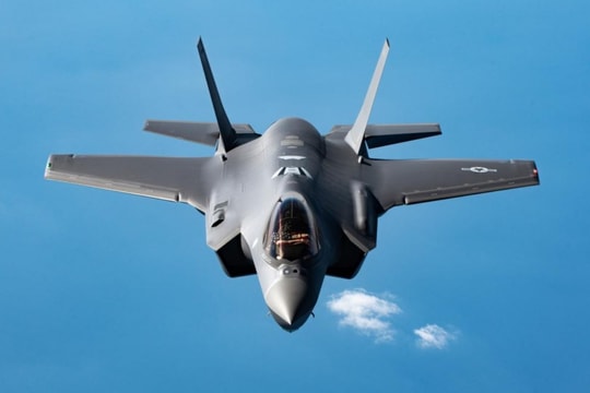Tái khởi động đàm phán với Mỹ để mua tiêm kích tàng hình F-35