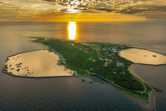 Chiêm ngưỡng vẻ đẹp 2 đặc khu mới của thành phố nhỏ nhất Việt Nam