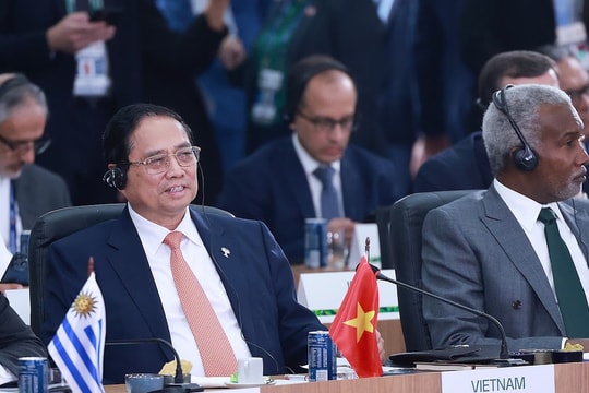 Thủ tướng nêu 5 đề xuất quan trọng về môi trường, khí hậu và y tế tại Hội nghị thượng đỉnh BRICS mở rộng