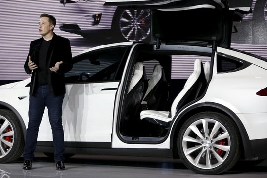 “Máy in tiền” 10 tỷ USD của hãng xe điện đình đám bị “rút phích cắm” sau quyết định cứng rắn