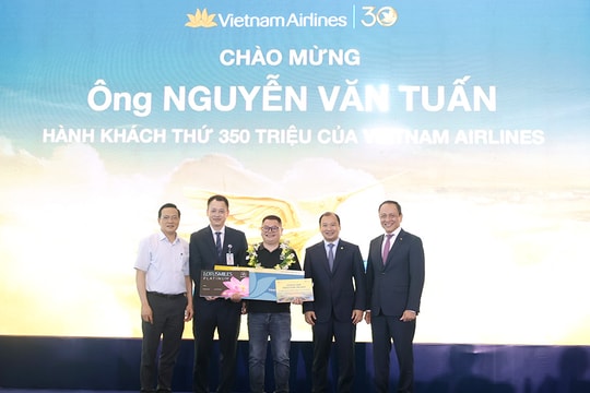 Vietnam Airlines đón hành khách thứ 350 triệu, đánh dấu 65 năm phát triển mạnh mẽ của ngành Du lịch Việt Nam
