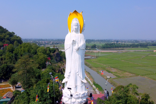 Đường sắt cao tốc Bắc – Nam khởi hành: Sẽ chạm tới ngôi chùa có tượng Quan Âm ba mặt lớn nhất miền Trung, tọa lạc giữa núi rừng xứ Nghệ