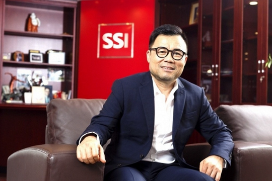Khối ngoại gom mạnh SSI, Chủ tịch Nguyễn Duy Hưng: “Nhà đầu tư nước ngoài rất nhạy bén”