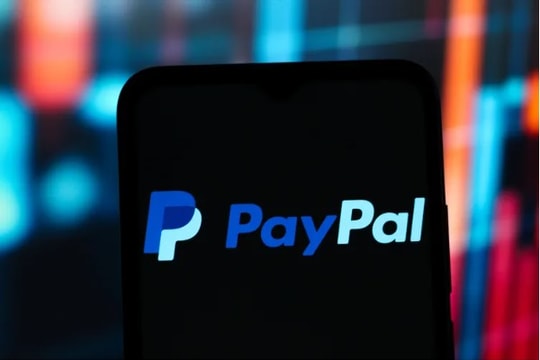 Phố Wall quay đầu giảm từ đỉnh cao lịch sử, PayPal và nhóm liên quan Canada bị bán tháo