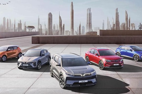 Hà Nội hướng tới cấm xe xăng, Vingroup đón “cơ hội vàng”