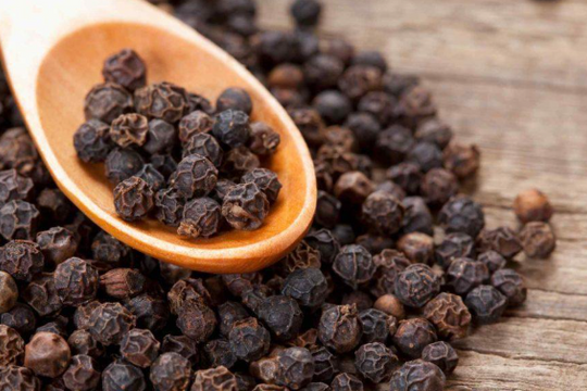 Giá tiêu ngày mai 15/7: Vượt ngưỡng chờ đợi hay tiếp tục giằng co?