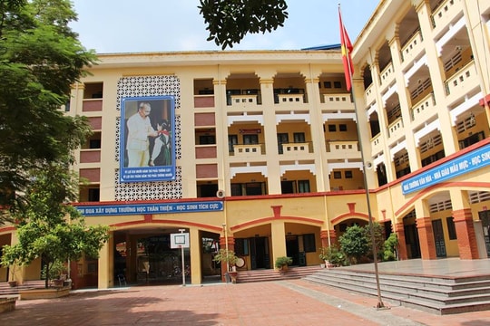 Ngôi trường công lập Hà Nội gây bất ngờ: Học phí 0 đồng, đào tạo thủ khoa, học sinh đỗ chuyên "ồ ạt"