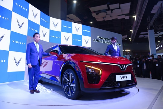 VinFast mở thêm loạt cửa hàng mới tại nhiều thành phố lớn, tập trung vào hai mẫu VF6 và VF7