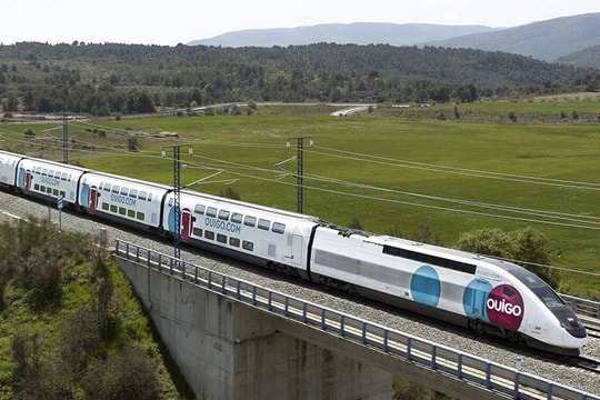 Tuyến đường sắt cao tốc hơn 75.000 tỷ  được Trung Quốc hỗ trợ phần lớn, đồng thời âm thầm đặt "bước chân" đầu tiên trên lục địa già