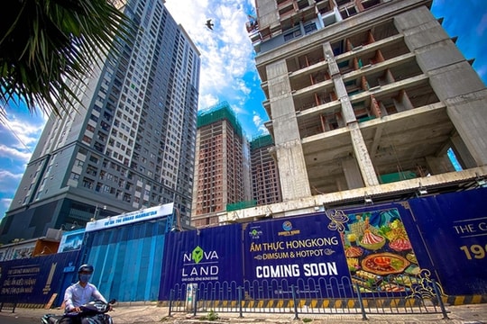 Ngành địa ốc 'rã băng': Novaland nối lại loạt dự án, Đất Xanh thu hút hàng nghìn booking...