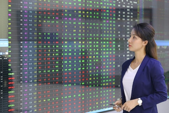 VIX kịch trần với thanh khoản áp đảo, còn dư địa để mua vào?