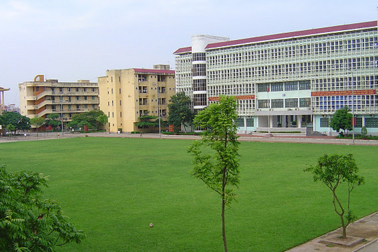 Không phải sư phạm, đây mới là trường học phí 0 đồng, sinh viên toàn cực phẩm: Đầu vào "khó nuốt", đầu ra như mơ