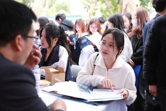 Từ 25 đến 27 điểm khối A nên chọn trường nào? Top 20 trường có ngành hot, việc làm tốt, học phí hợp lý