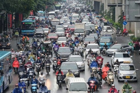 Cấm xe máy xăng từ 7/2026, Hà Nội cần giải hàng loạt thách thức này trước thời hạn