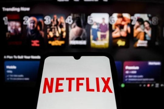 Phố Wall đi ngang cuối tuần, Netflix gây thất vọng – Invesco và nhóm năng lượng ghi nhận bất ngờ