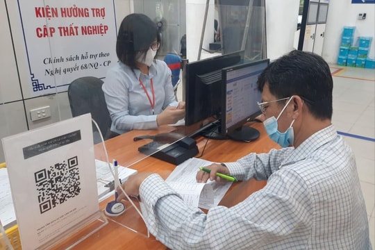 Người lao động yên tâm khi bảo hiểm thất nghiệp được chi trả đầy đủ, dù doanh nghiệp trốn đóng