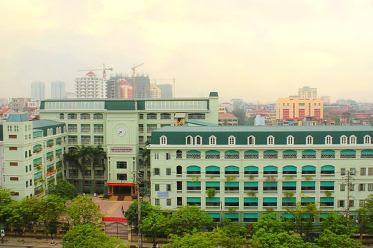 Ngôi trường tư thục giữa lòng Hà Nội nổi tiếng vì điều đặc biệt này suốt 30 năm qua, là điểm đến của hàng nghìn học sinh mỗi năm