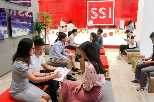 SSI bứt tốc, hoàn thành 50% kế hoạch năm