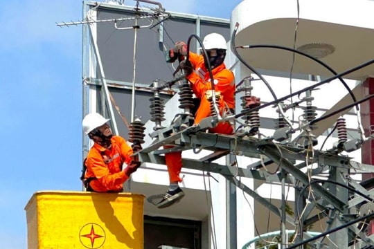 Chủ tịch HĐQT và Tổng Giám đốc Điện lực Khánh Hòa thu nhập hơn 105 triệu đồng mỗi tháng