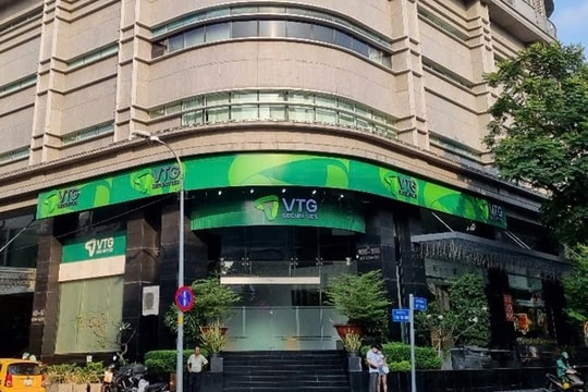 Đón cổ đông mới, một công ty chứng khoán nâng vốn lên gấp 21 lần