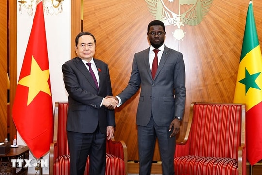 Chủ tịch Quốc hội Trần Thanh Mẫn hội kiến Tổng thống Senegal