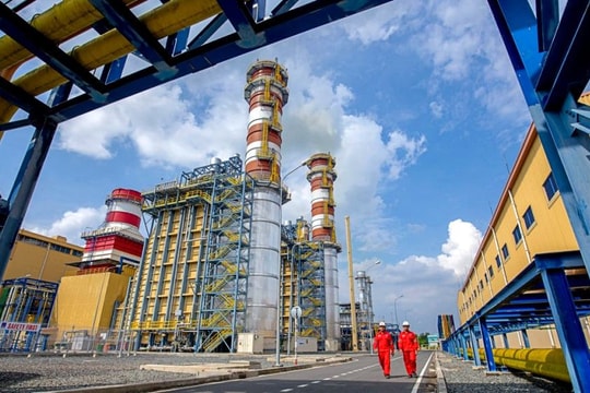 Cổ phiếu tiêu điểm hôm nay 25/7: NT2, VCI, FRT