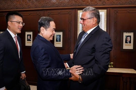 Chủ tịch Quốc hội Trần Thanh Mẫn hội kiến Thủ tướng Maroc Aziz Akhannouch