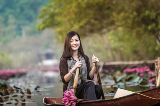 Giữa miền Tây có một vùng đất con gái đẹp nổi danh cả nước: Vẻ dịu dàng chinh phục cả hậu cung xưa