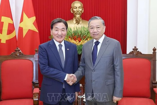 Tổng Bí thư Tô Lâm tiếp Đặc phái viên của Tổng thống Hàn Quốc