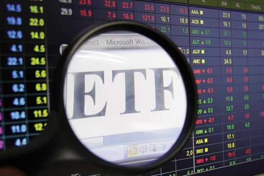 Hé lộ nước cờ của quỹ ngoại ETF cho kịch bản nâng hạng chứng khoán Việt Nam