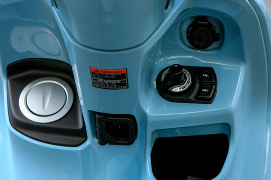 Chiếc xe xăng thoải mái đi vành đai 1: Động cơ hybrid độc nhất, giá "hợp ví" dân văn phòng