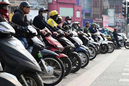 Người dân ủng hộ mạnh mẽ xe điện nhưng vẫn lo ngại về vấn đề này