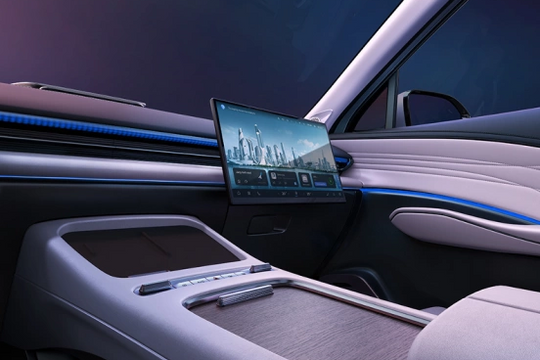 Mẫu xe xăng lai điện sắp về Việt Nam: Thiết kế khác biệt hoàn toàn, chạy được 1.250km không lo tiếp nhiên liệu