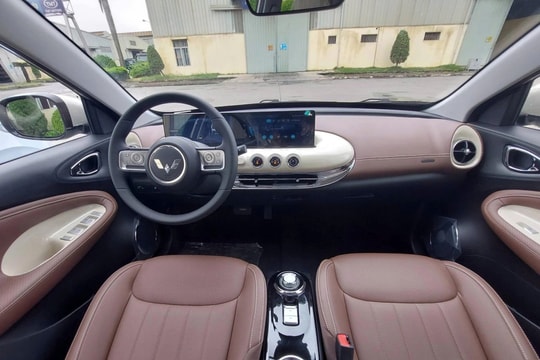 Trải nghiệm xe điện đô thị "nhìn là yêu" giá hơn 400 triệu: Nhỏ gọn, chạy 410 km, nội thất như xe sang châu Âu