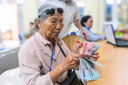 Người cao tuổi không lương hưu có thêm khoản thu nhập cố định này hàng tháng, kiểm tra ngay để tránh lỡ quyền lợi