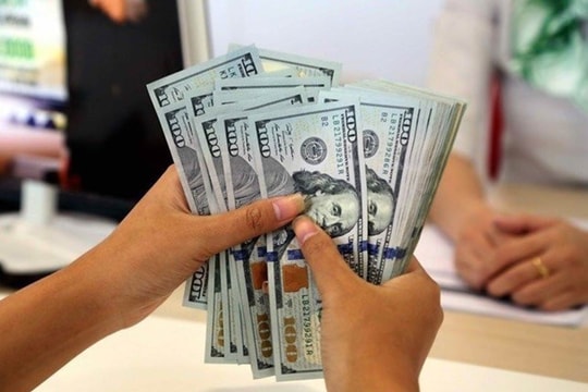 Tỷ giá USD hôm nay 5/8: PVcomBank tăng giá bán
