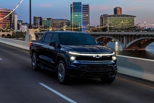 Xe điện ngày càng nhanh,  càng khỏe