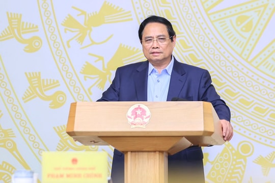 Thủ tướng chỉ đạo từng bước bỏ room tín dụng, đảm bảo tăng trưởng và kiểm soát rủi ro