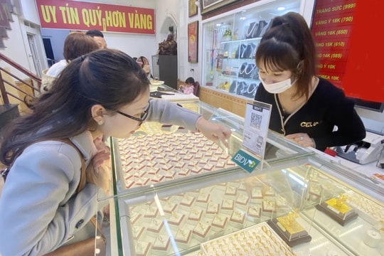 Dự báo giá vàng ngày mai 9/8: Nhà đầu tư đổ xô gom hàng đón sóng