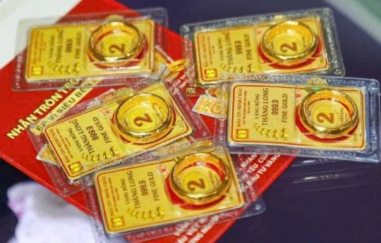 Giá vàng nhẫn hôm nay 9/8: Neo cao theo vàng miếng