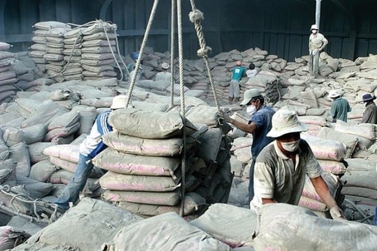 Giá xi măng bật tăng, loạt doanh nghiệp trở lại sau thời gian dài thua lỗ