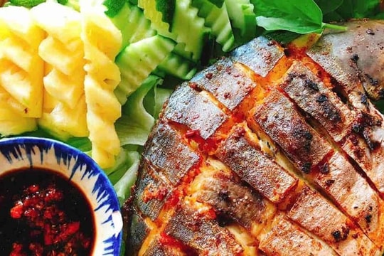 Loại hải sản "đắt xắt ra miếng", thịt ngọt ít xương, giàu omega-3 tốt cho tim mạch và trí não