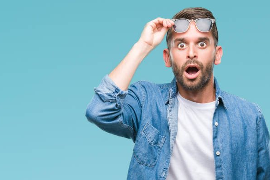 Xuất hiện cổ phiếu tăng trần chỉ một phiên bằng cả 7 năm gửi lãi tiết kiệm