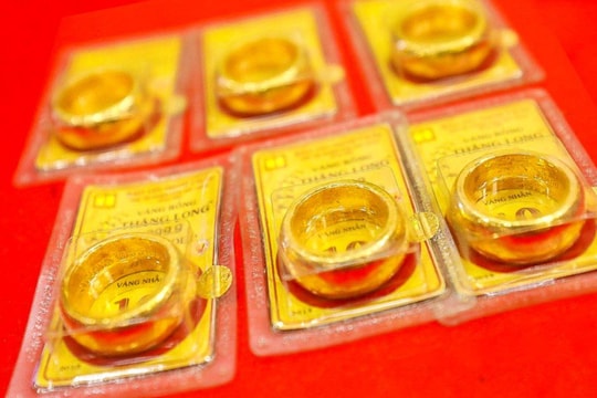 Giá vàng hôm nay 19/8/2025: Tăng nhanh chóng mặt, mua vào hay đứng nhìn?