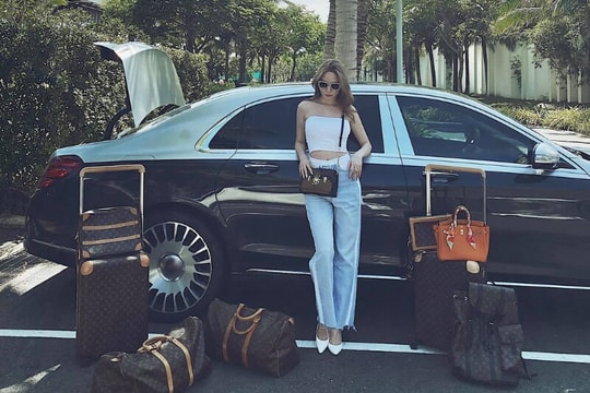 Từ hot girl đời đầu đến quý cô triệu đô: Phong cách sống sang chảnh khiến ai cũng trầm trồ