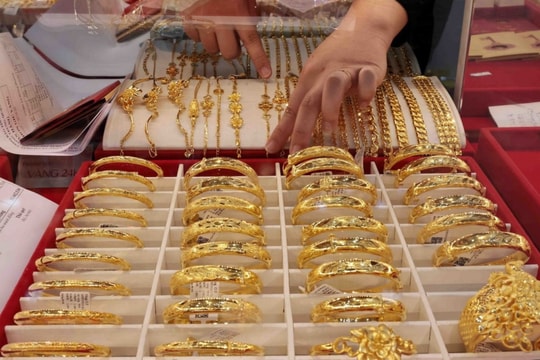 Dự báo giá vàng ngày mai 14/8: Lạm phát Mỹ hỗ trợ đà tăng, nhưng chưa thể yên tâm vì điều này